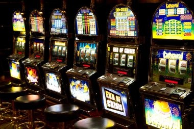 dolar 138 slot game Aviator on mobile with bet history and balance display